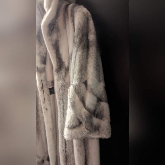 Blackcross Mink Coat with Hood - Picture 2 of 7